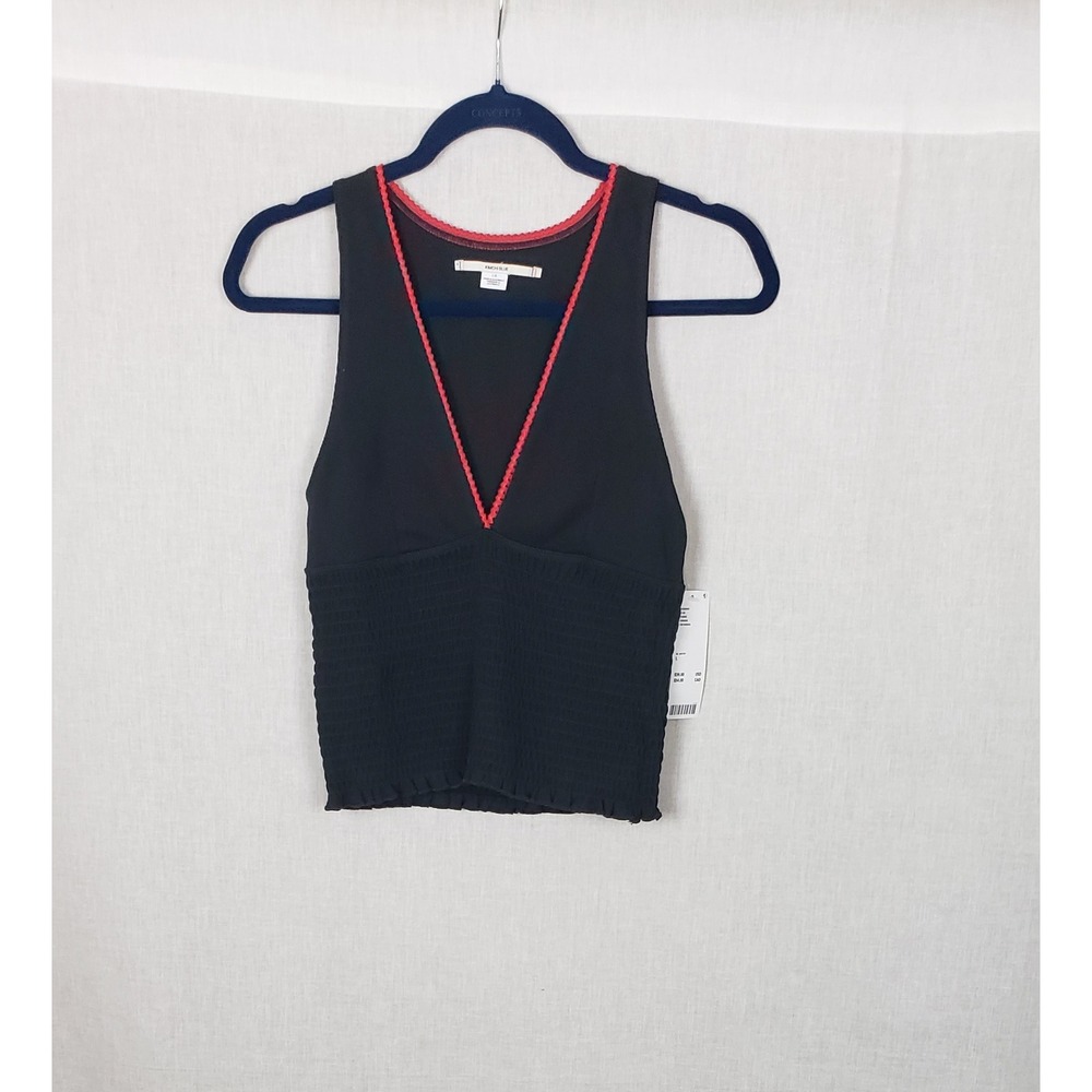 Kimchi Blue Urban Outfitters Black Smocked V-Neck Crop Top Red Crochet Trim L